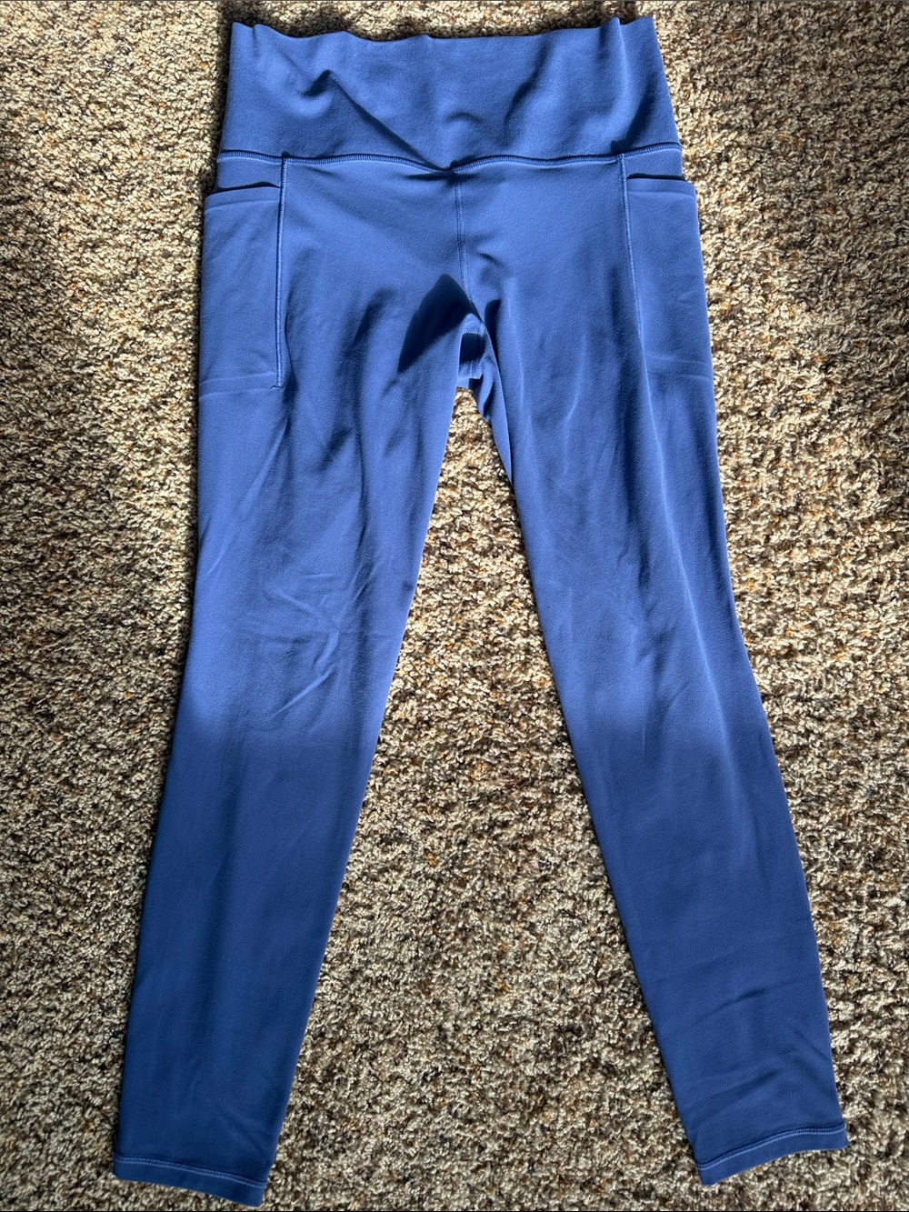 Women’s Athleta Salutation Leggings